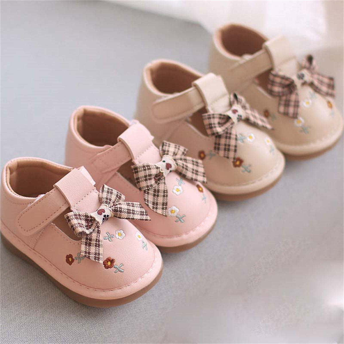 Baby Girls Cute Embroidered Bowknot Soft Sole Velcro Leather Shoes