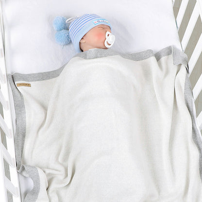 بطانية محبوكة