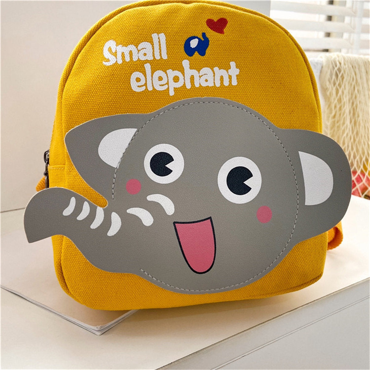 Children's Cute Elephant Pattern Kindergarten Lightweight Canvas Backpack