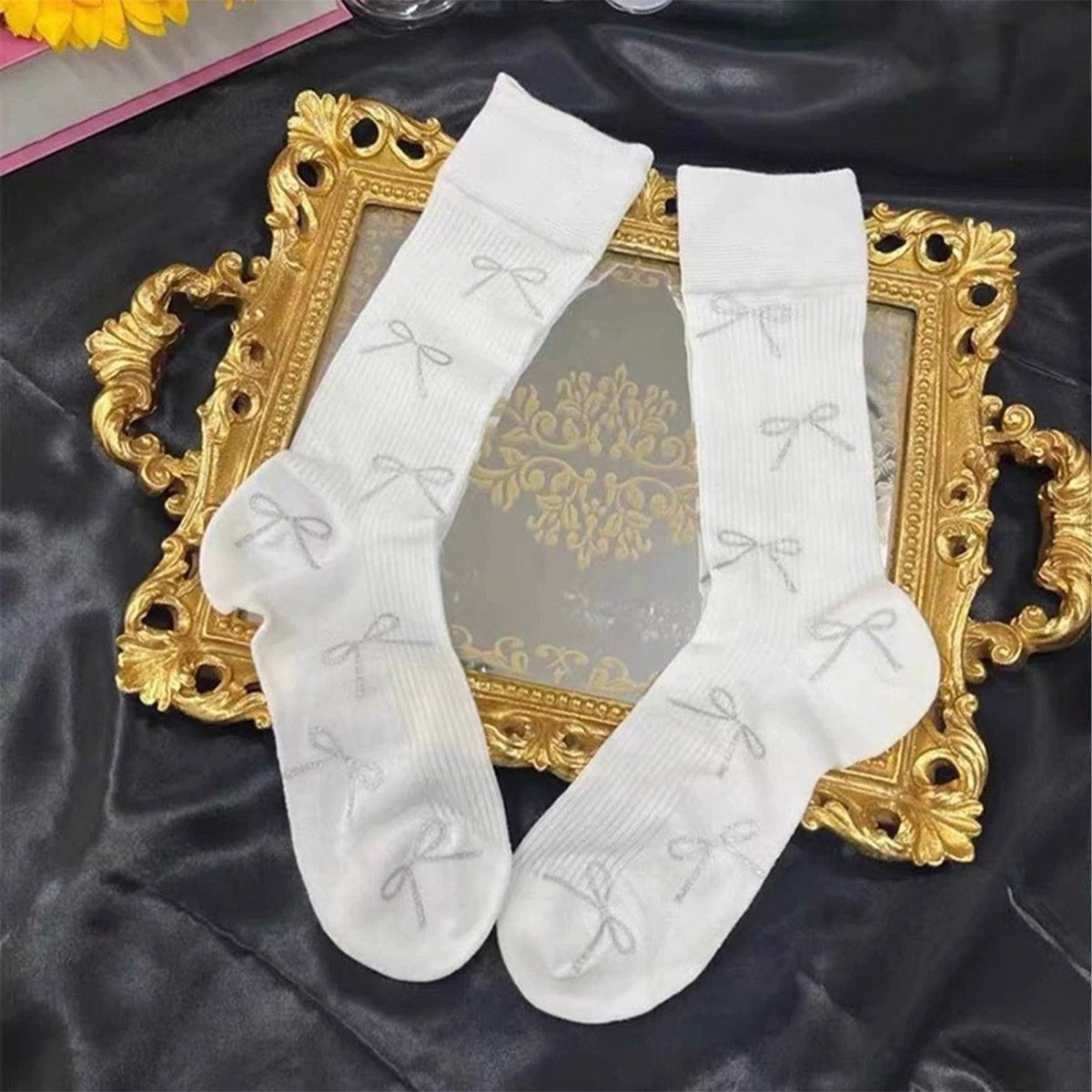 Women's summer thin mid-tube white bow ins pile socks