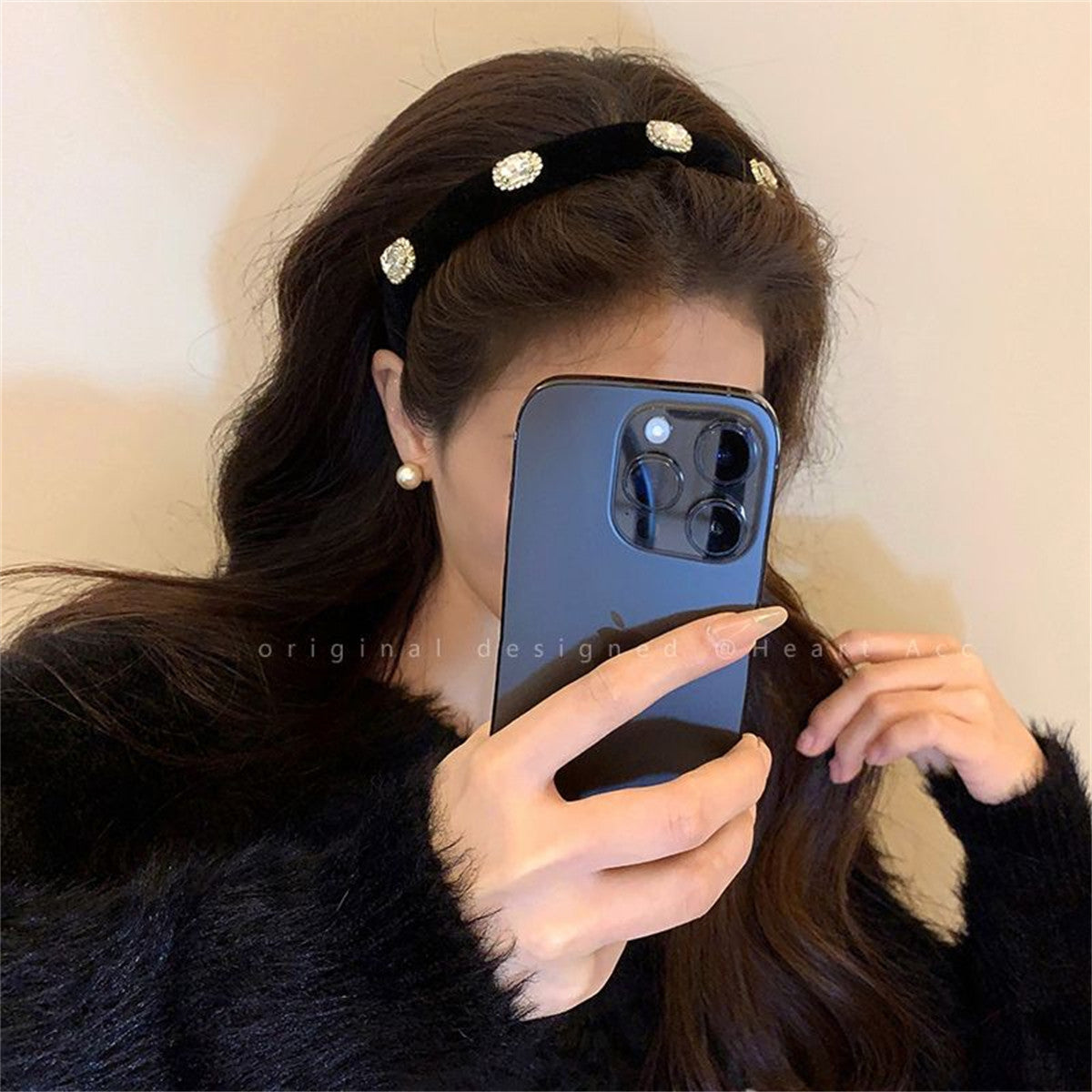 Ladies' high-grade diamond velvet headband with bangs and broken hair, retro and versatile