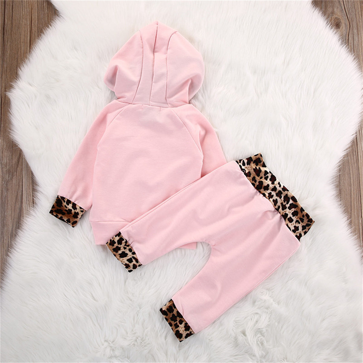 Baby pink sweatshirt leopard print solid color sweatshirt leopard print suit