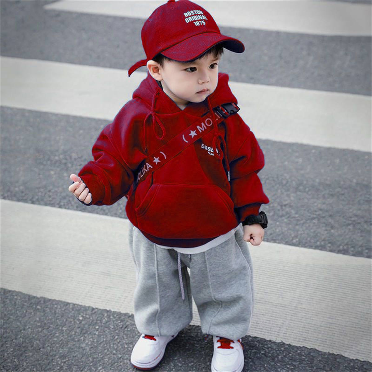 boys autumn and winter fleece sweatshirt