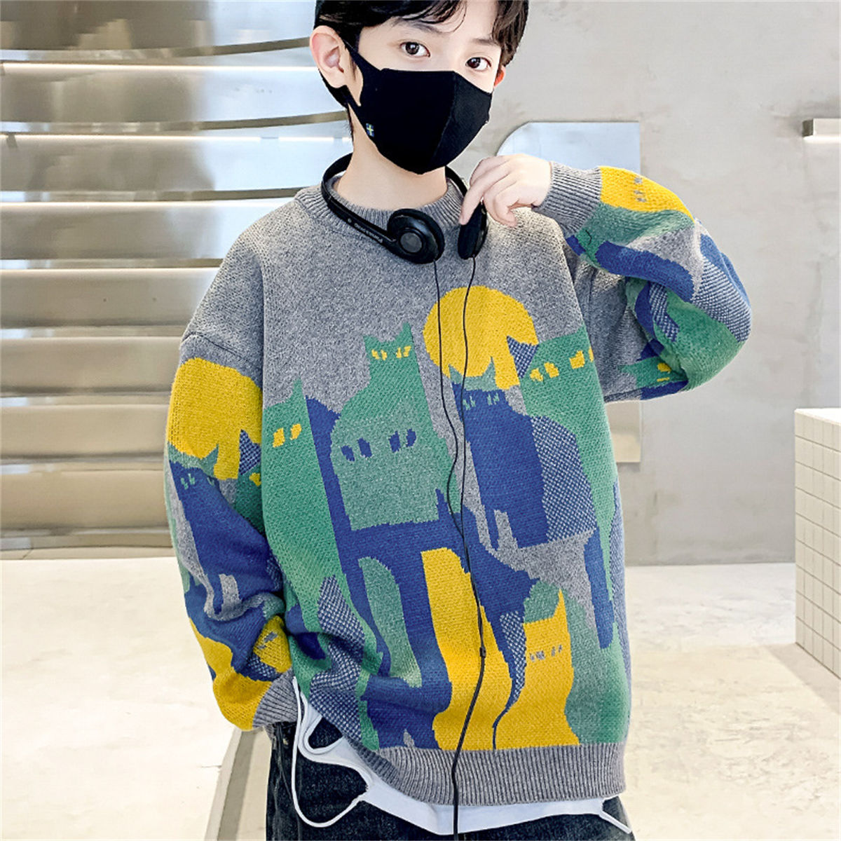 Winter cute cat pattern knitted pullover sweater for middle and large boys