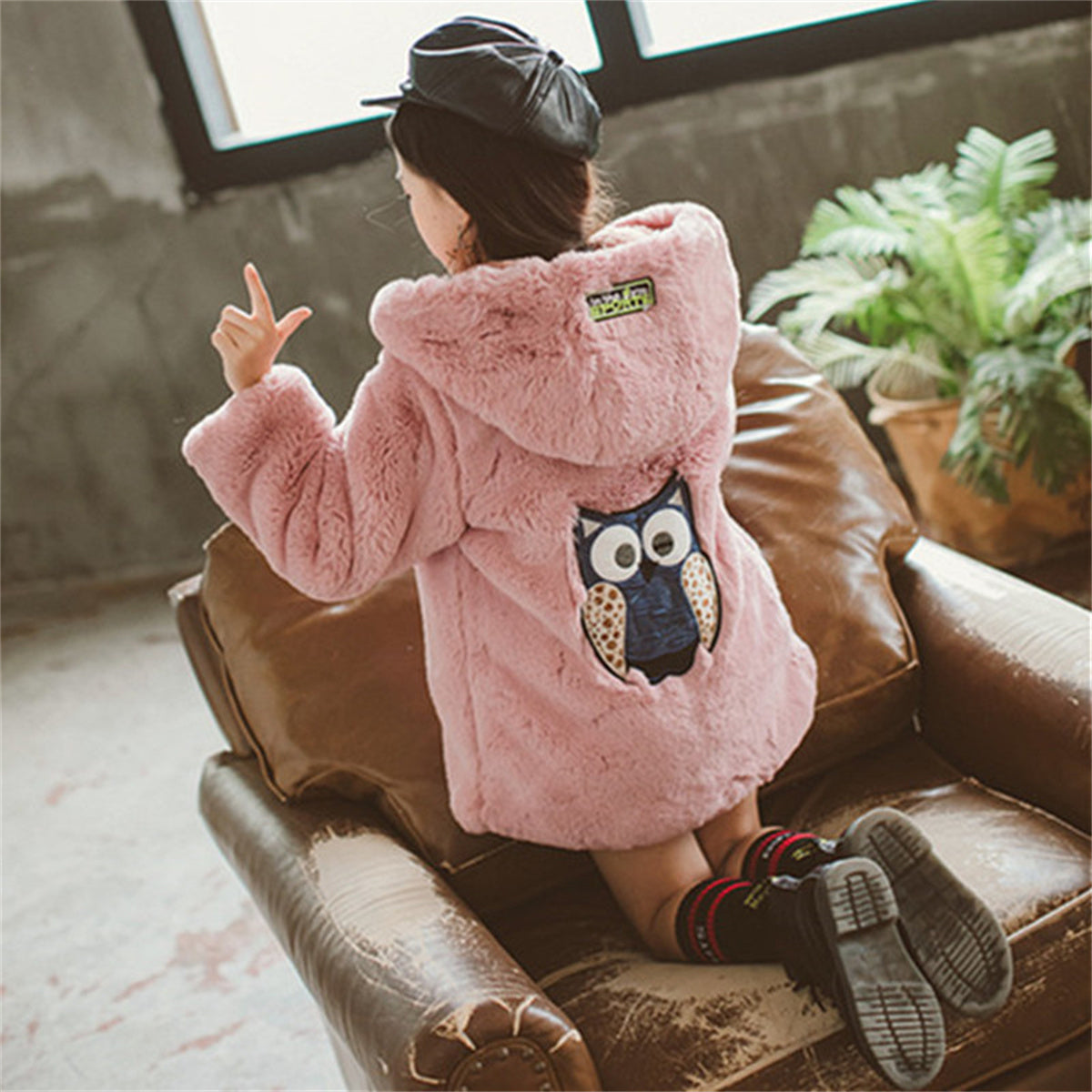 Children's thickened velvet winter coat for middle and large children autumn and winter fashion coat