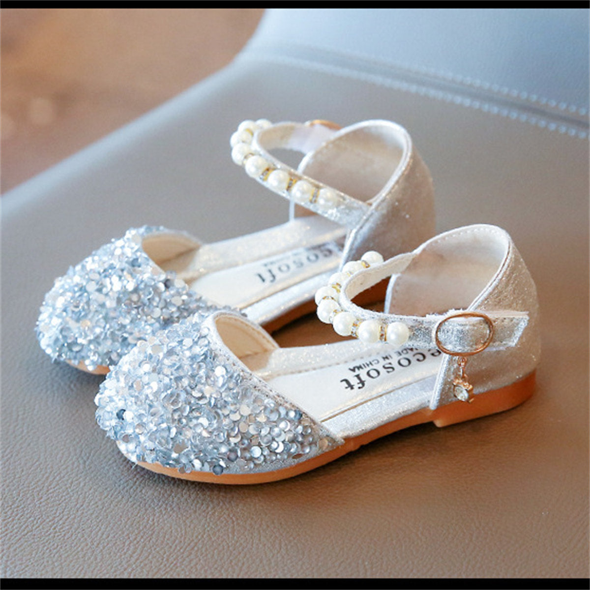 Little girl princess style sequined ladies pearl style sweet flat leather shoes