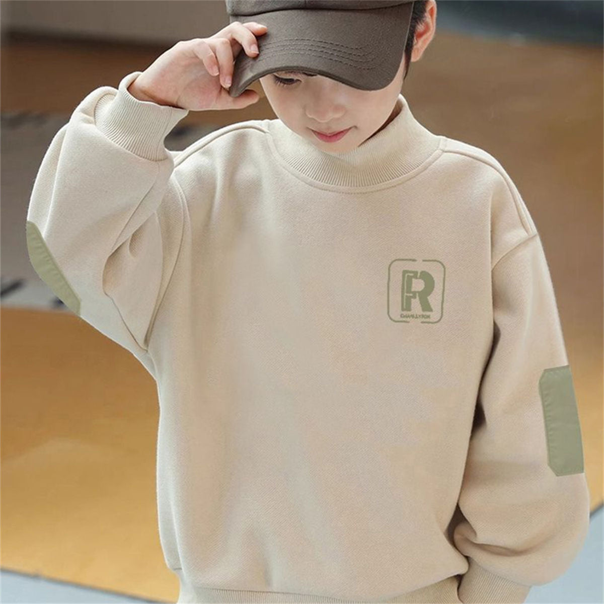 Winter plus velvet fashionable letter casual color matching style bottoming shirt for middle and large boys