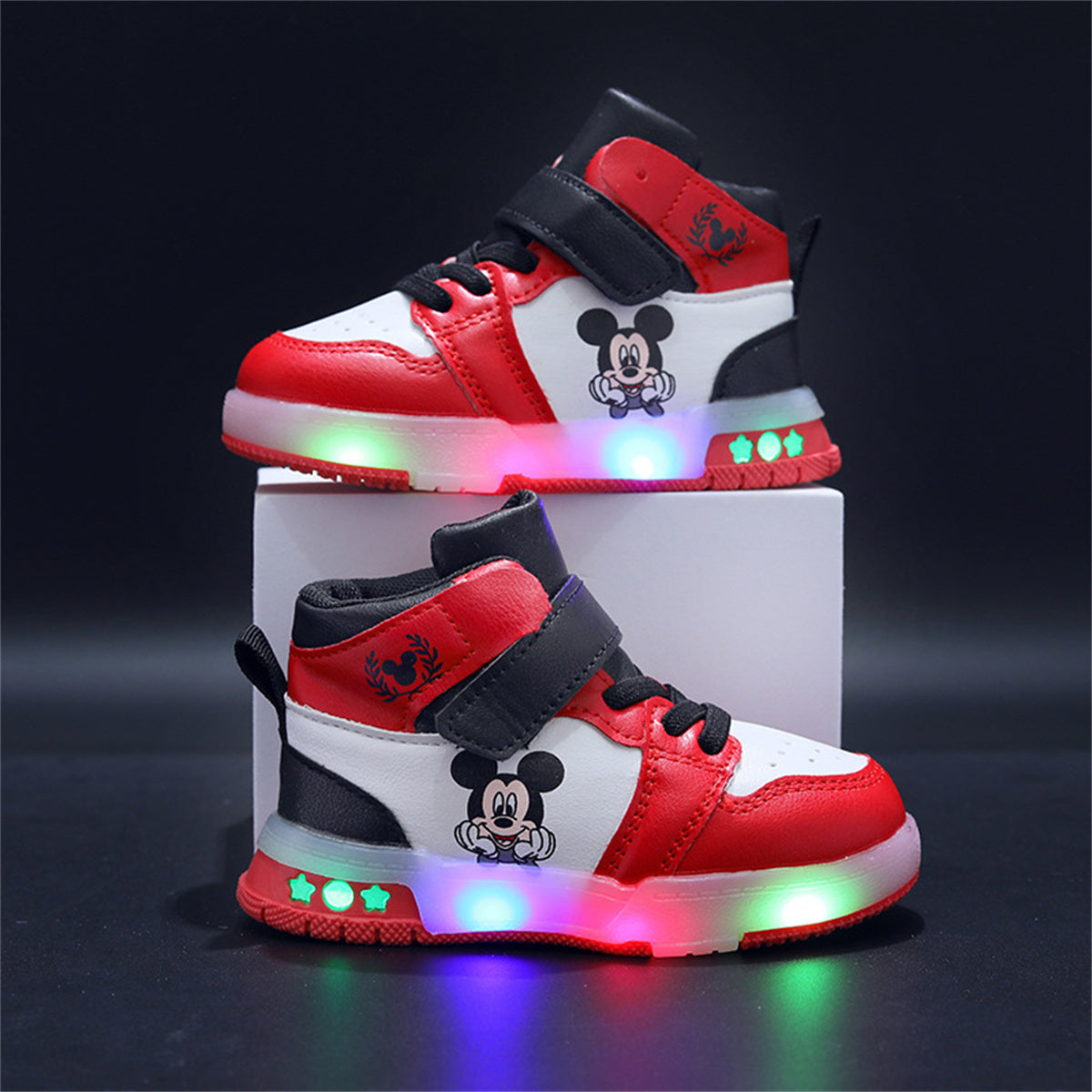 Children's Mickey and Minnie cartoon pattern luminous sneakers