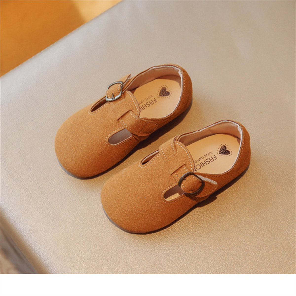 Children's girls' fashionable and versatile princess shoes, soft-soled moccasins, flat leather shoes