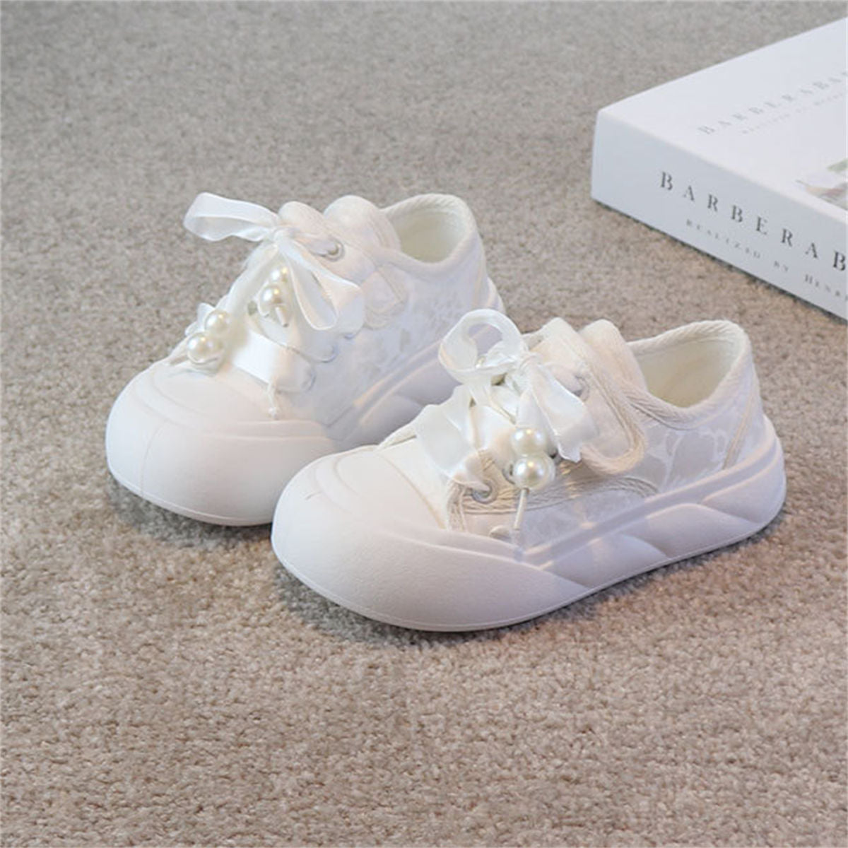 Little girl's pink pearl style sweet temperament comfortable bottom low-top canvas shoes