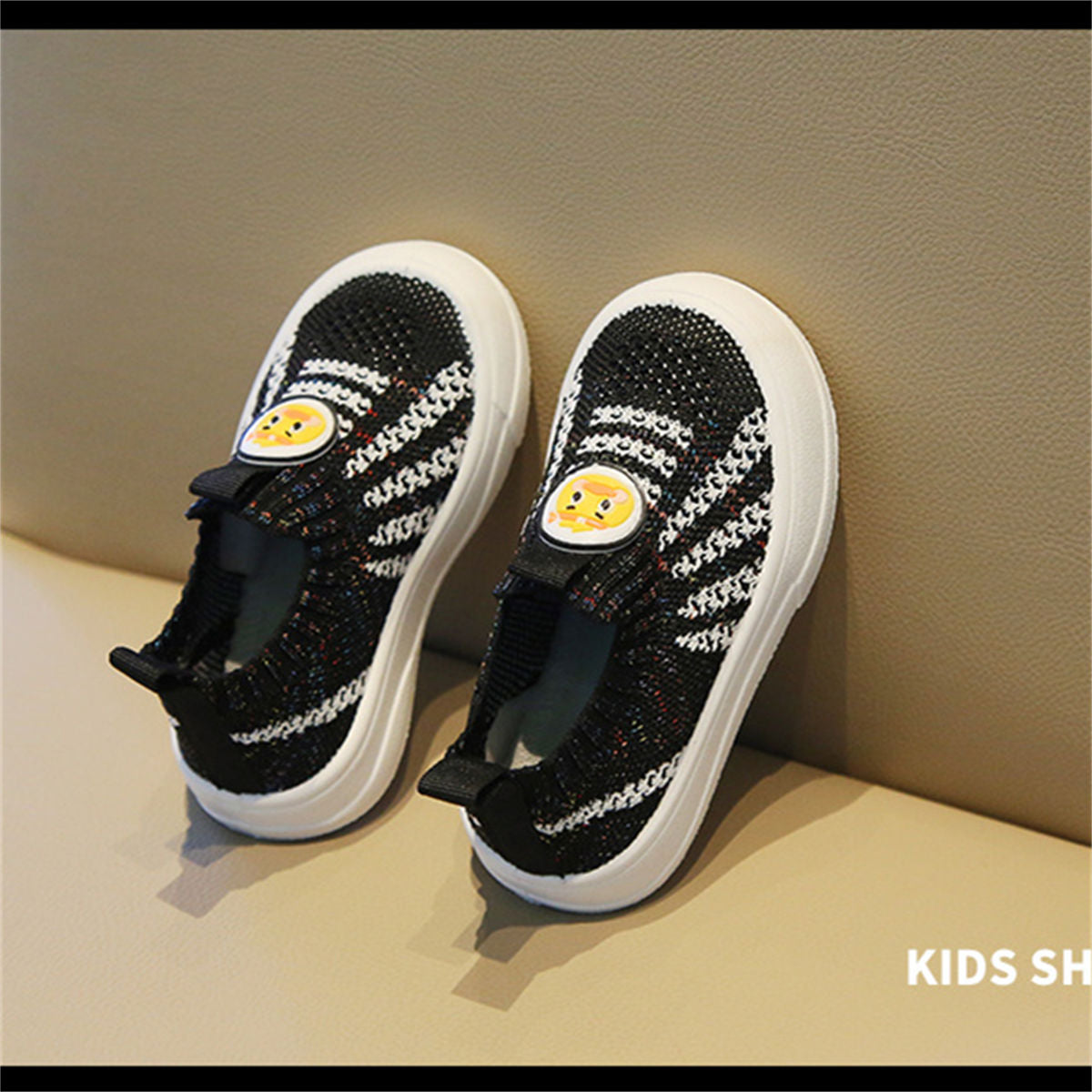 Children&#39;s and boys&#39; autumn yellow duck cute breathable casual low-top sneakers