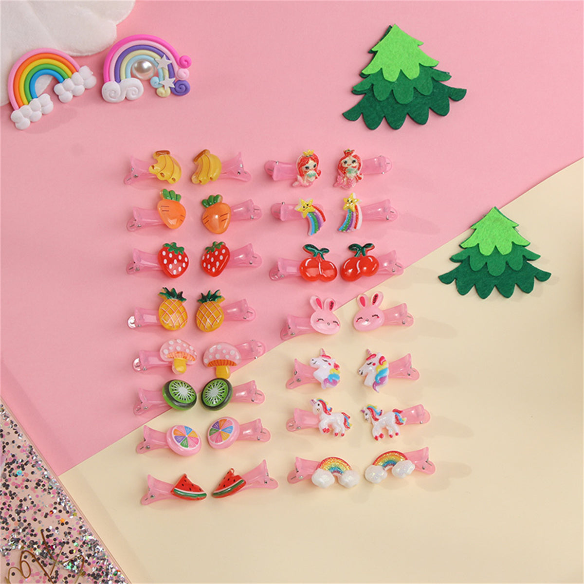 Box of 20 cartoon hairpins