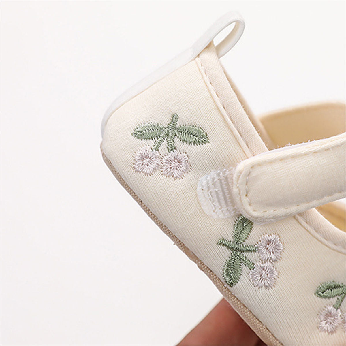 Baby Girls Autumn Embroidered Soft-soled Non-slip Canvas Shoes