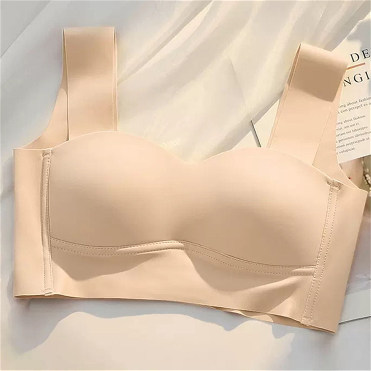 Underwear female undershirt type thin section without steel ring anti-sagging bra