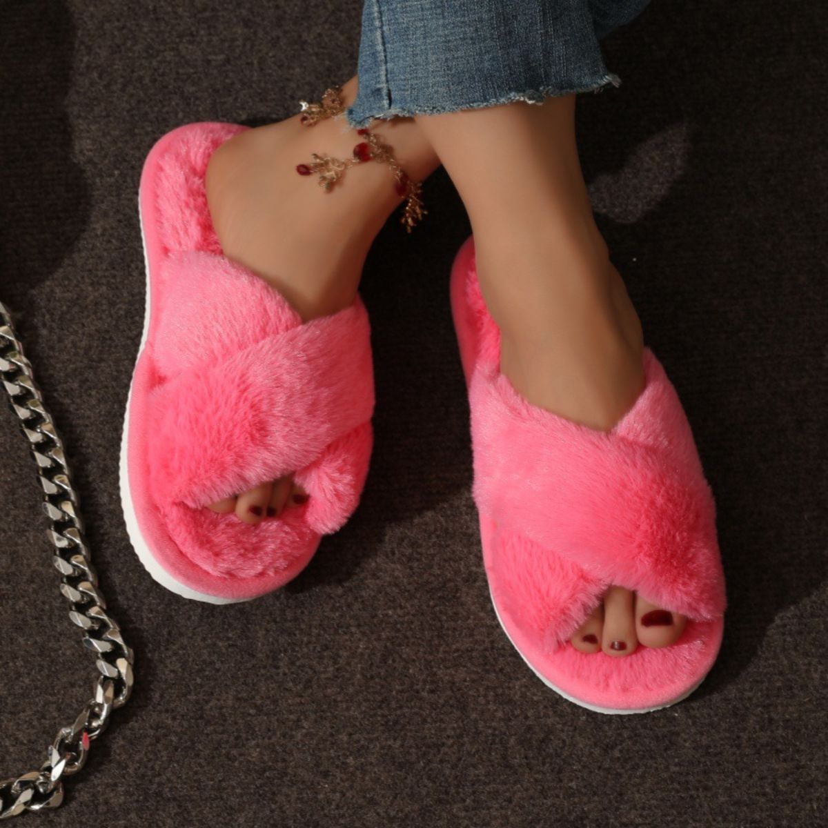 Women's furry cross strap cotton slippers