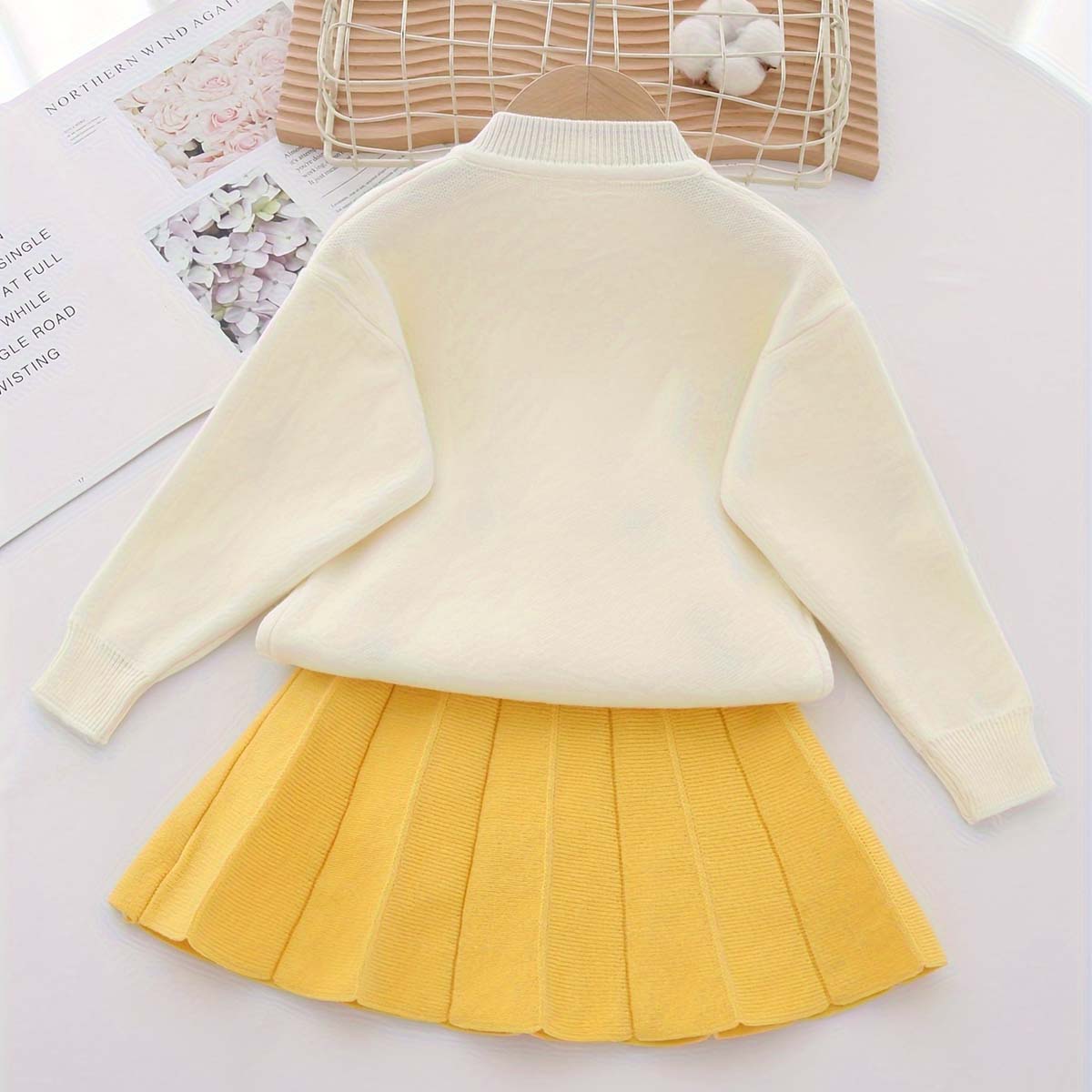 New arrival sweet girls flower knitted cardigan wool skirt two-piece set girls strawberry sweater suit skirt