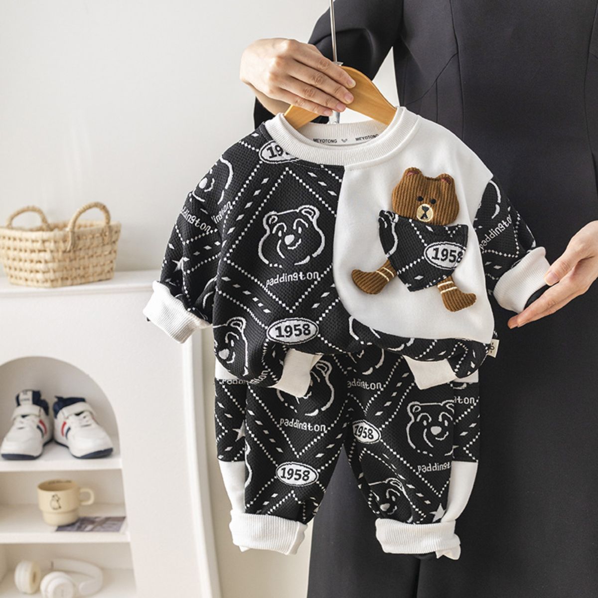 Boys autumn sweater two-piece suit new style baby spring and autumn clothes casual small and medium children's long-sleeved suit