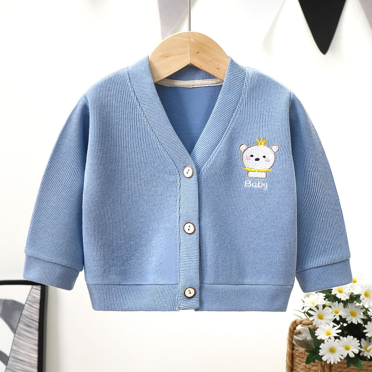 Children's knitted cardigan long-sleeved sweater small and medium children's embroidered flower jacket boys and girls baby spring and autumn children's clothing