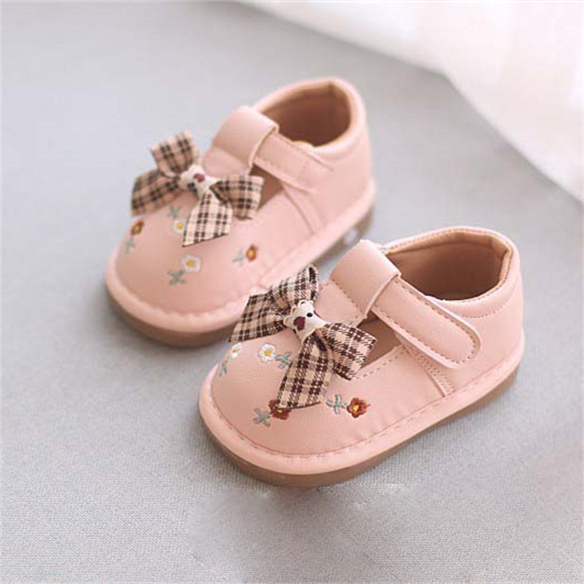 Baby Girls Cute Embroidered Bowknot Soft Sole Velcro Leather Shoes