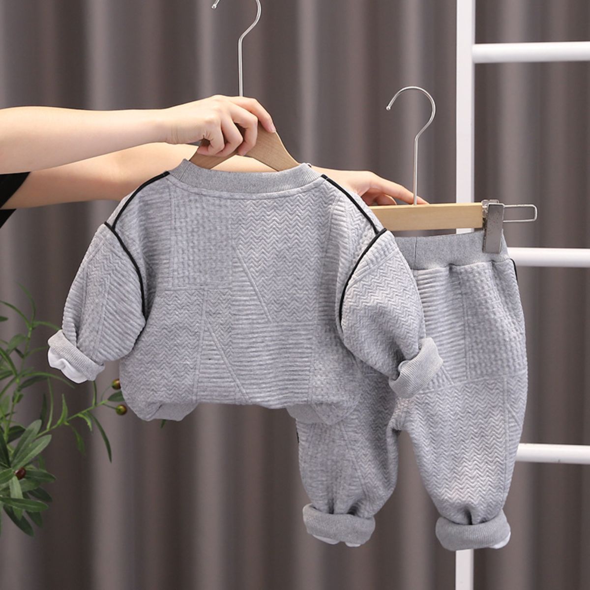 New children's suit baby air cotton spring and autumn cartoon long-sleeved sweater casual suit