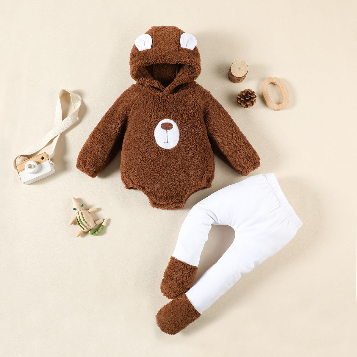 Two-piece baby spring and autumn suit, cute bear pattern hooded sweatshirt with leggings, cute and casual baby suit