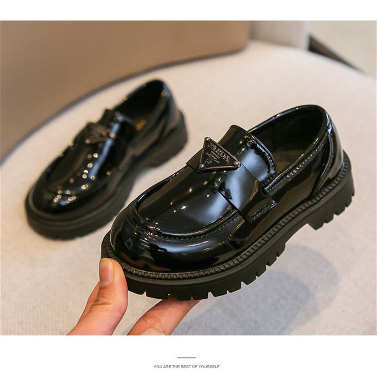 Sweet preppy style waterproof and non-slip flat leather shoes for middle and older girls in spring and autumn