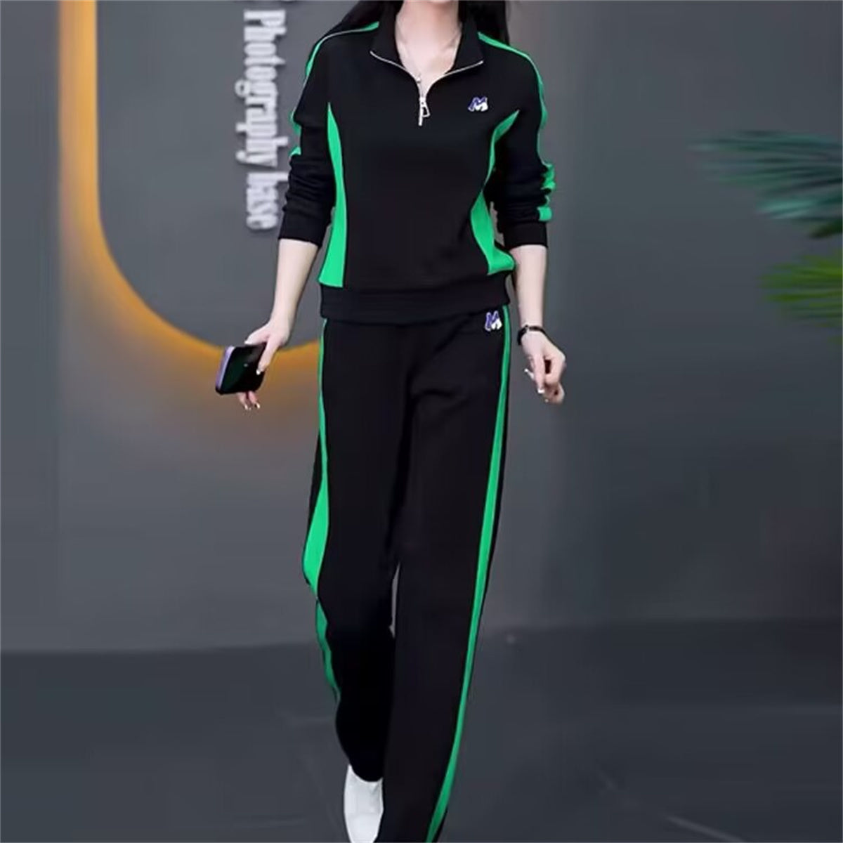 Women's casual sports suit, slim and elegant sweatshirt, wide-leg pants, two-piece suit