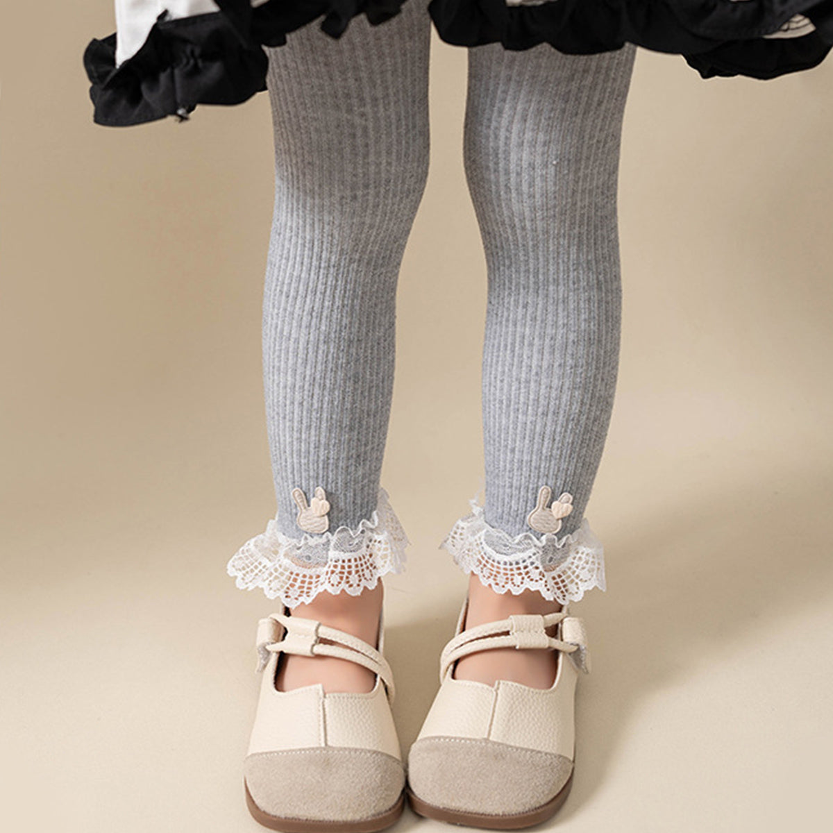 Children's lace bunny cropped leggings