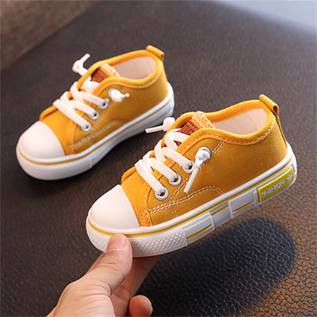 Children's and boys' spring and autumn simple casual non-slip lightweight low-top canvas shoes