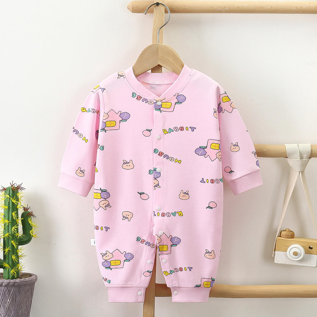 Baby cartoon spring and fall pajamas