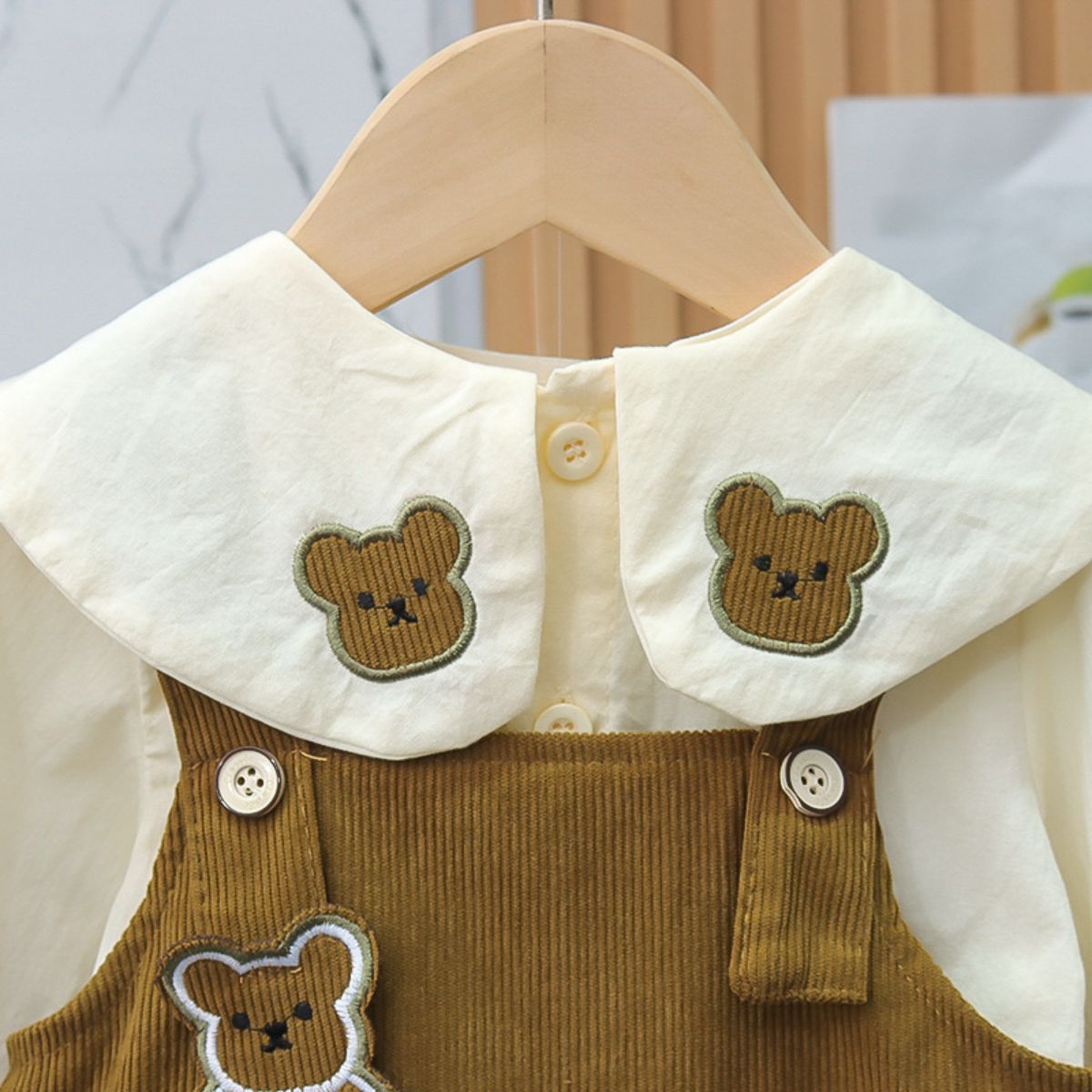 Girls Spring and Autumn Shirt Suspender Skirt 2-piece Set Cute Baby Girl Bear Suit Skirt Student Princess A-line Skirt