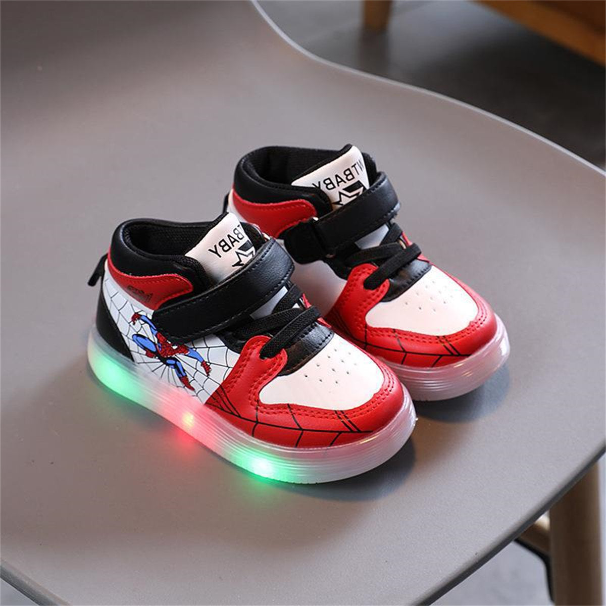 Cool Spider-Man soft-soled luminous LED soft-soled warm high-top sneakers for little boys