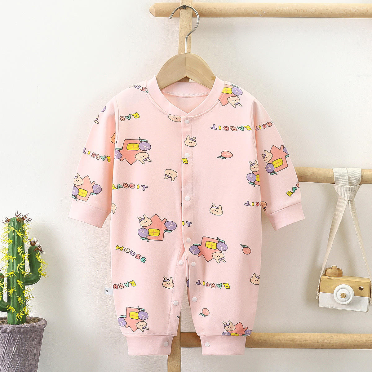 Baby cartoon spring and fall pajamas