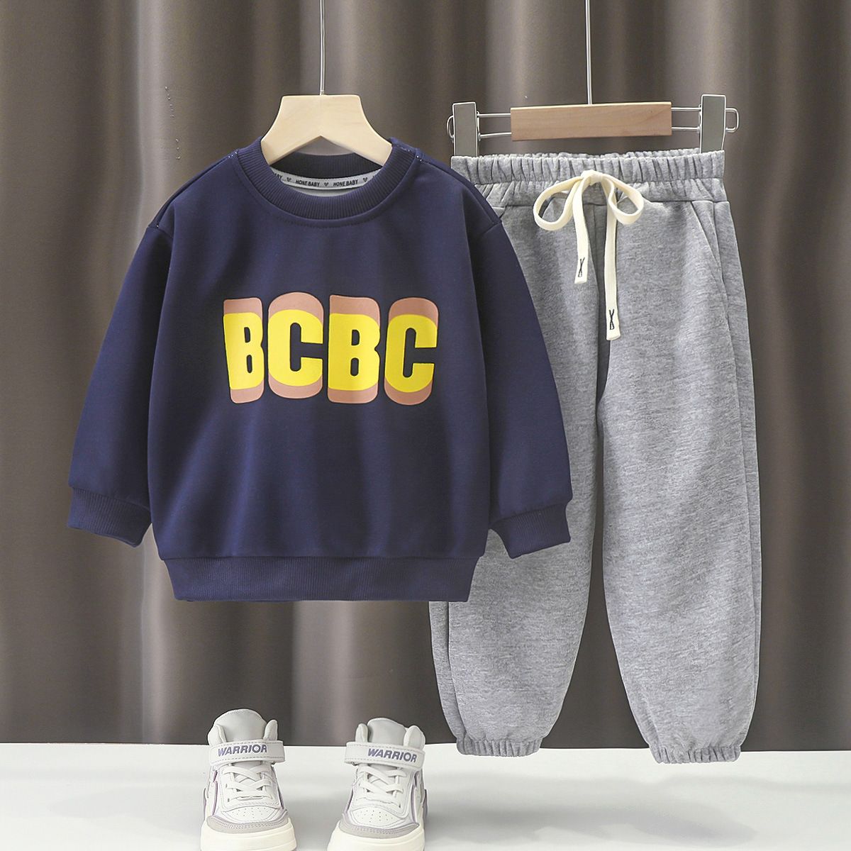 Boys suits spring and autumn new children's sweatshirts for middle and large children sports casual loose two-piece suits