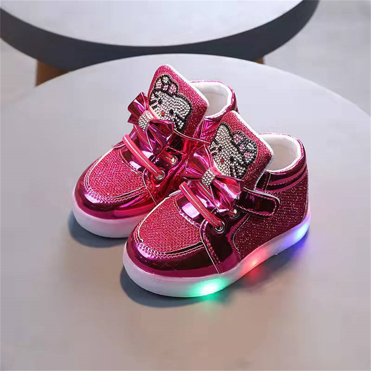 Children's Hello Kitty Princess Rhinestone Breathable Light-up Shoes