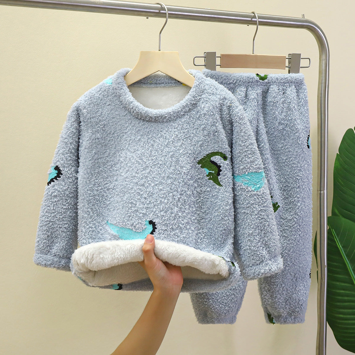 Baby plush warm home wear set