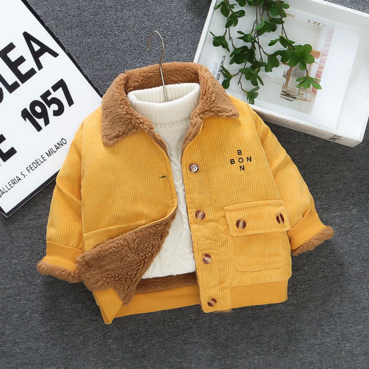 Boys' corduroy coat new style baby thickened jacket winter wear plus velvet top children's cotton coat