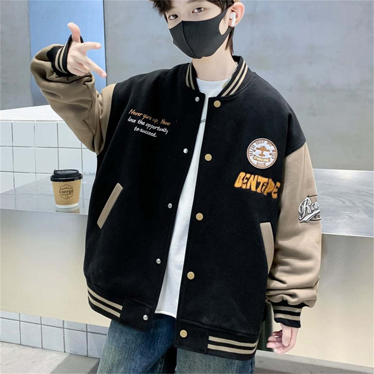 Winter plus velvet color matching cool style warm casual baseball jacket for middle and large boys