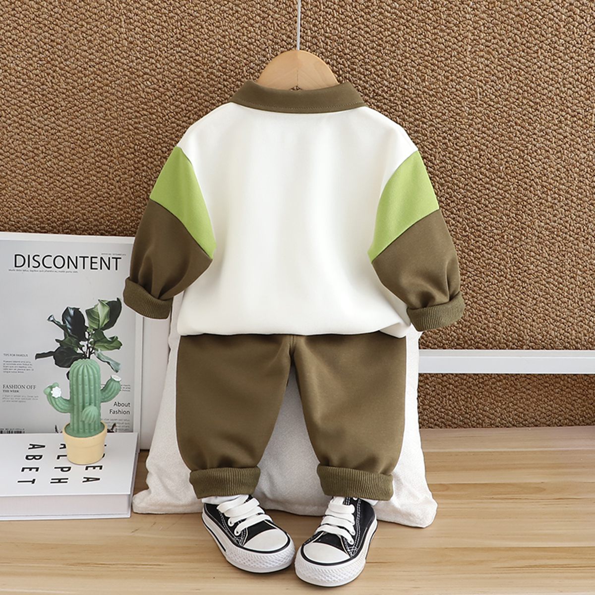 Boys sweatshirt autumn suit 2024 new style casual baby and children two-piece suit