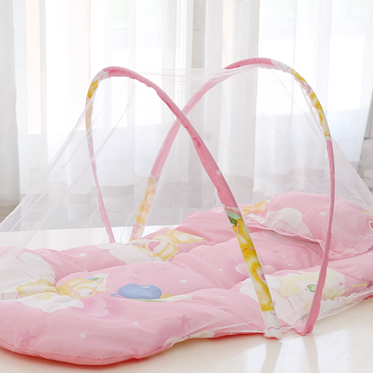 Foldable baby mosquito net with cotton cushion pillow