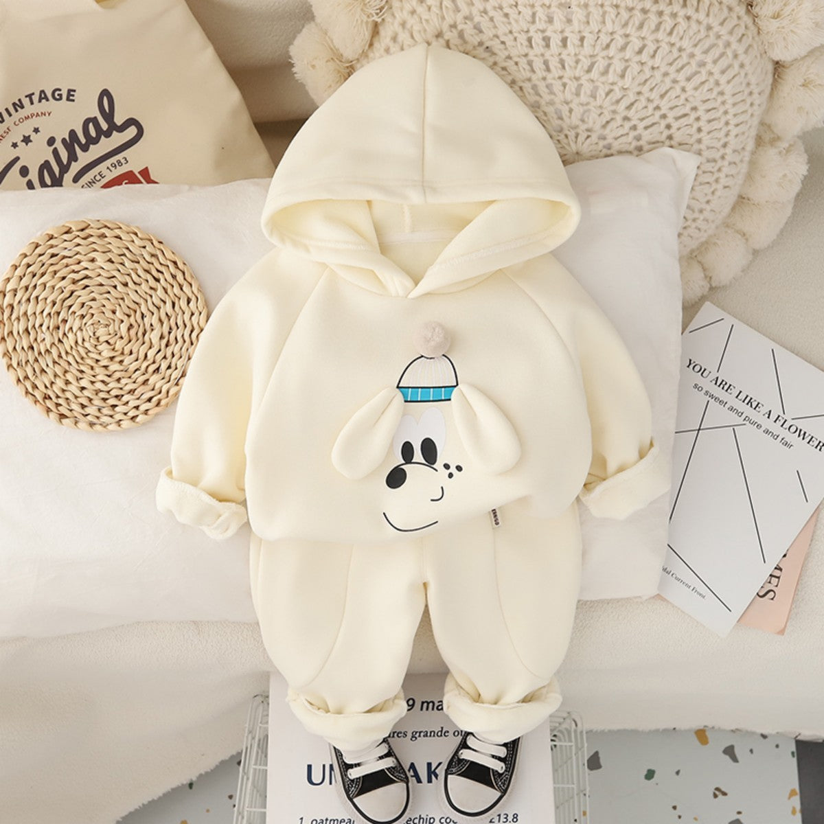 Girls cute suit autumn and winter style girls sweatshirt sweatpants casual two-piece suit children's winter style