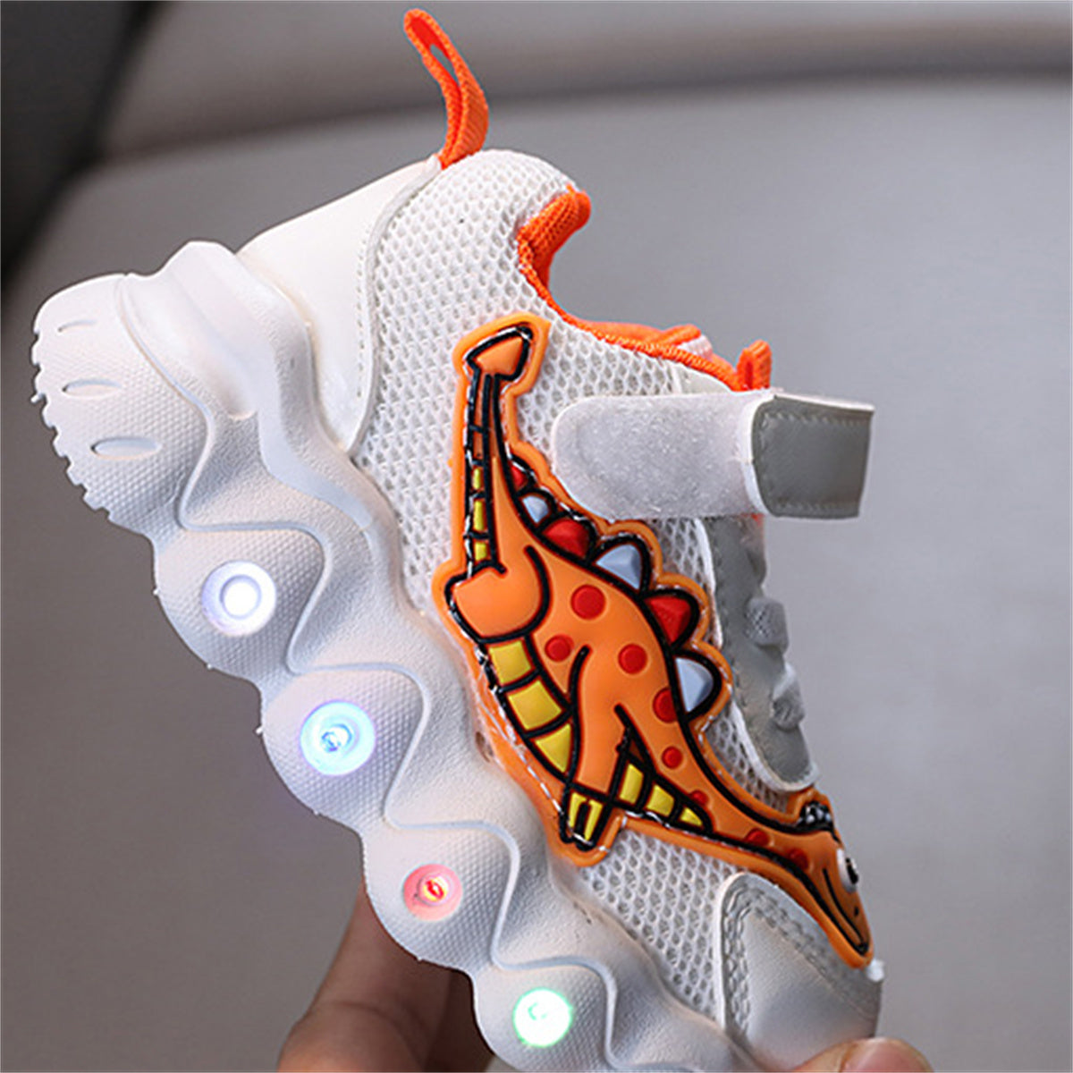 Children's and boys' spring and autumn cute dinosaur baby luminous LED Velcro breathable sports shoes