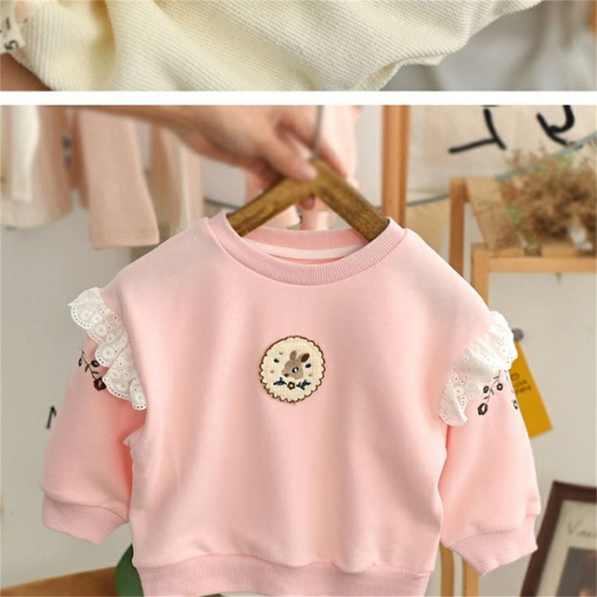 Baby girl embroidered pullover sweatshirt