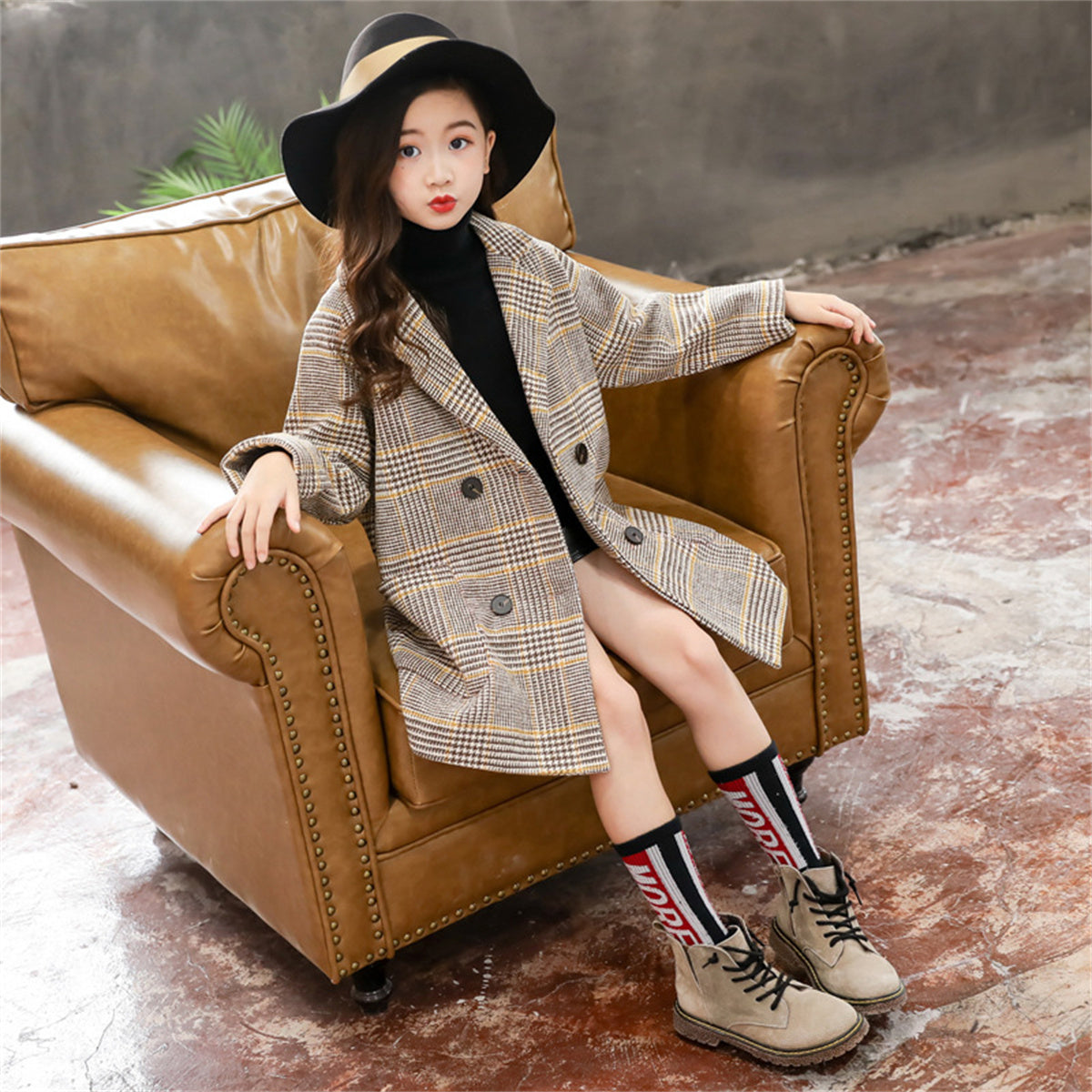 Girls' mid-length plaid woolen coat