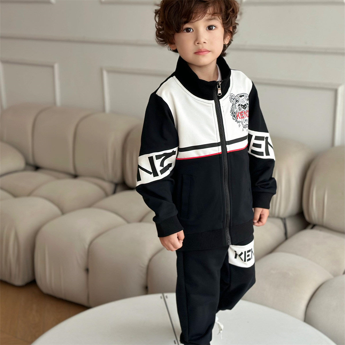 Fashion Letter Zipper Jacket Casual Sports Suit