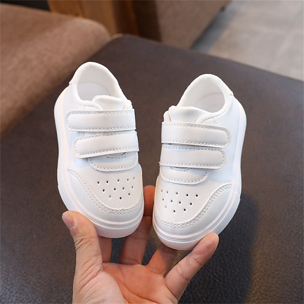 children's solid color white sneakers