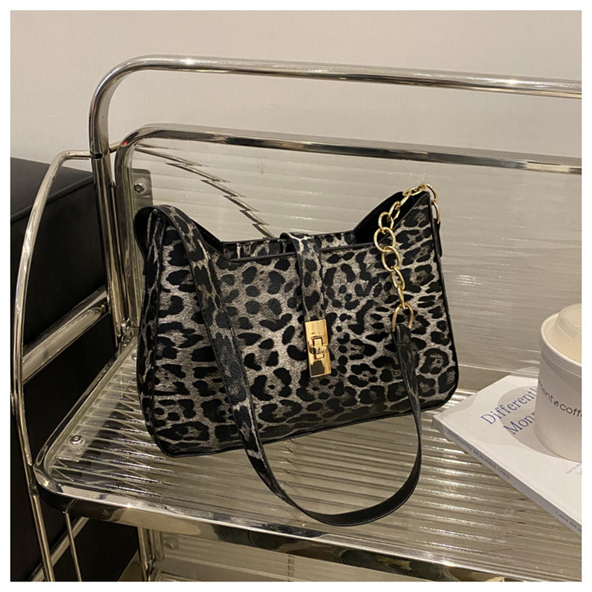 Women&#39;s high-end trendy all-match leopard print shoulder bag