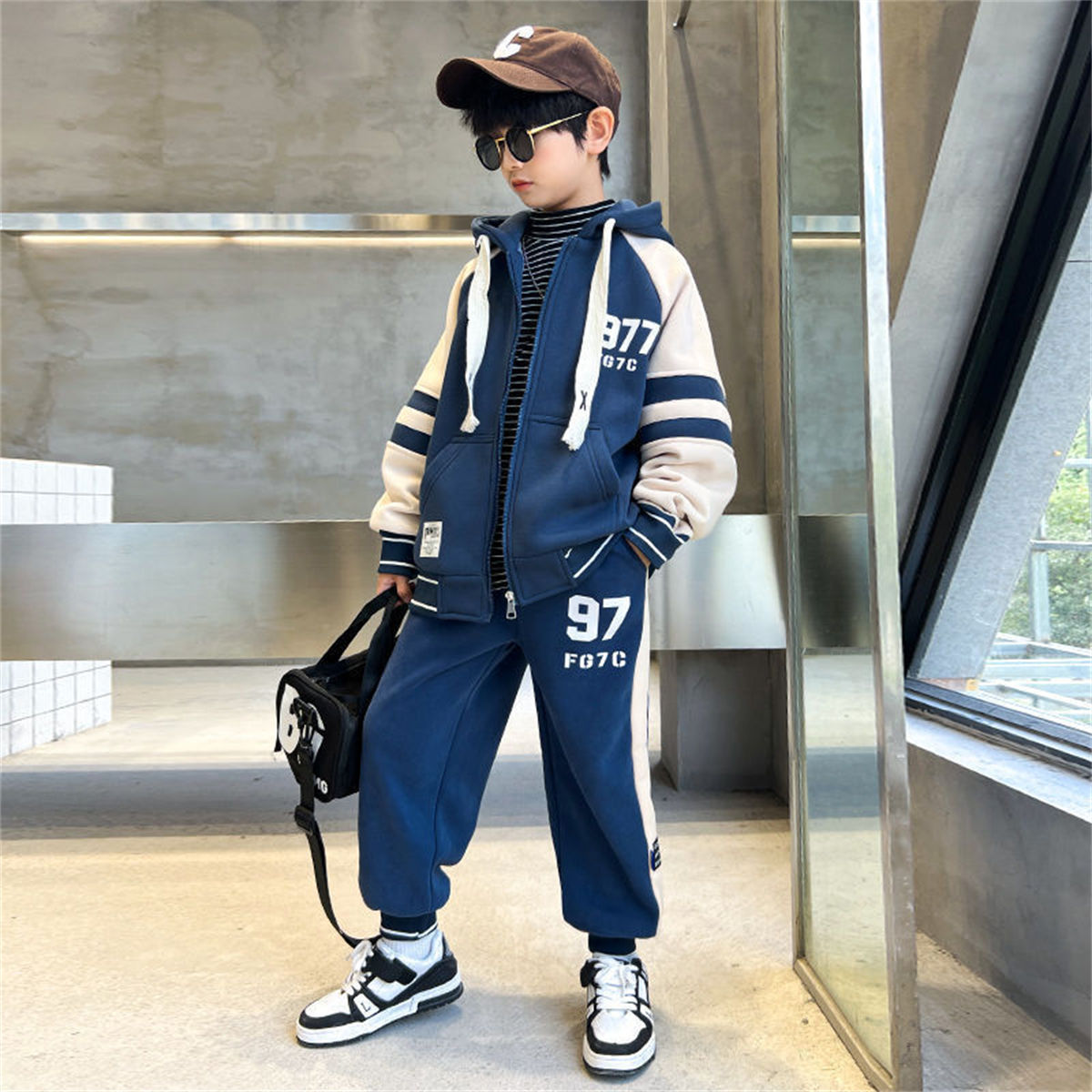 Winter fleece letter sports style sweater suit for middle and large boys