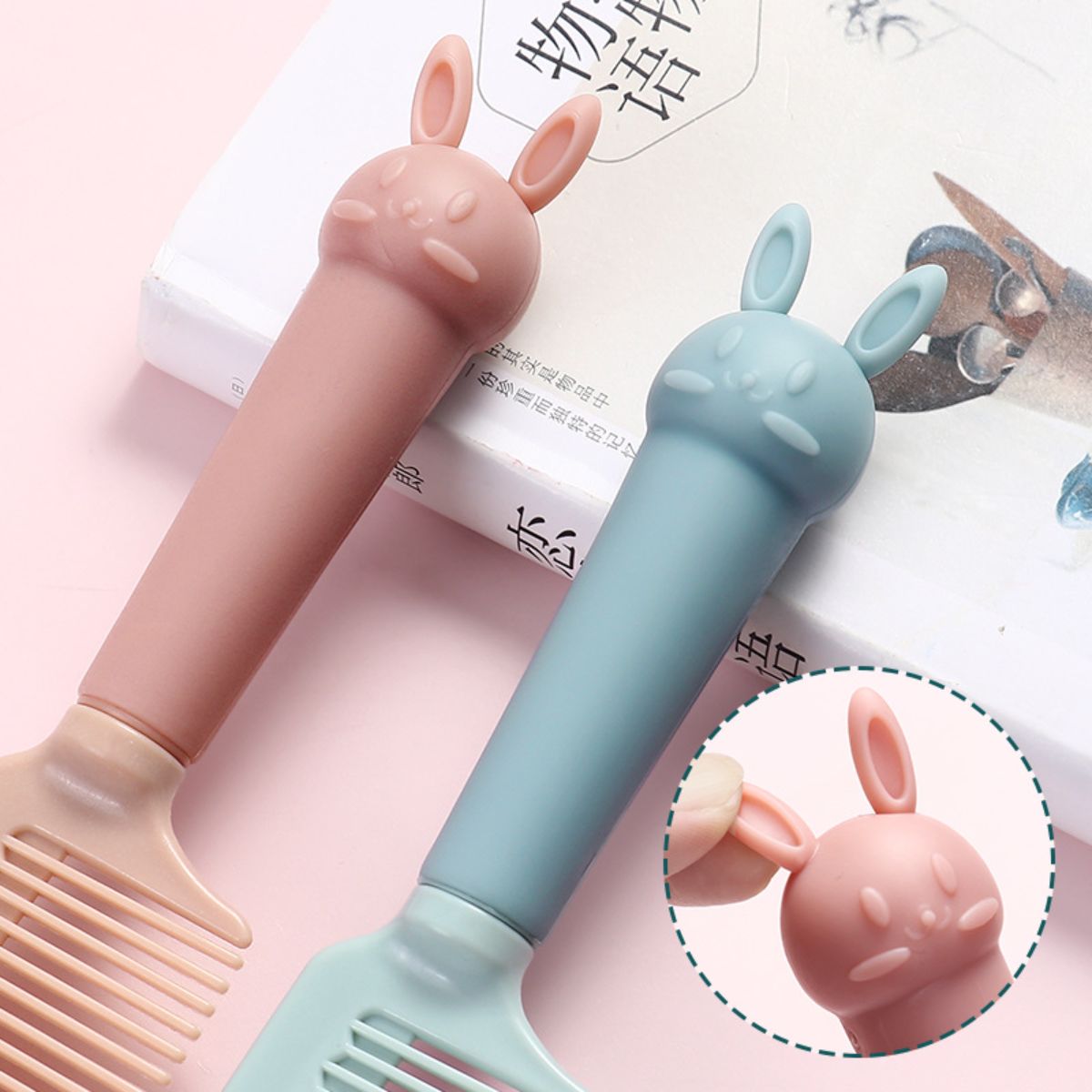 Cartoon cute girl plastic soft cute rabbit household anti-static student curly hair comb long hair massage comb