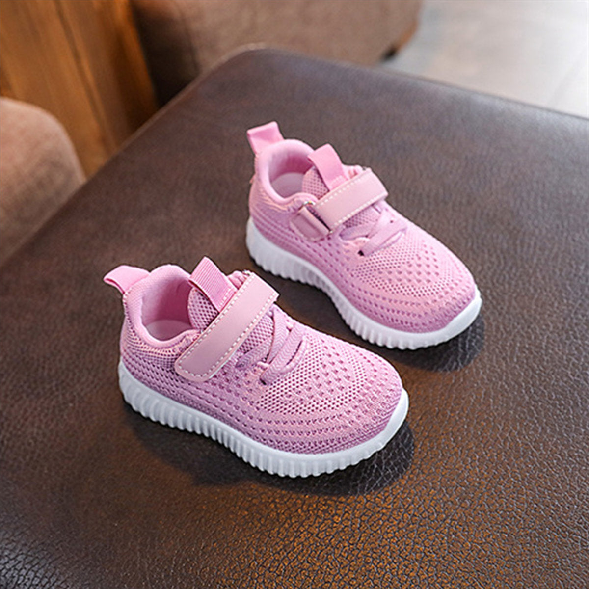 Children's and boys' solid color simple style flying woven sports shoes